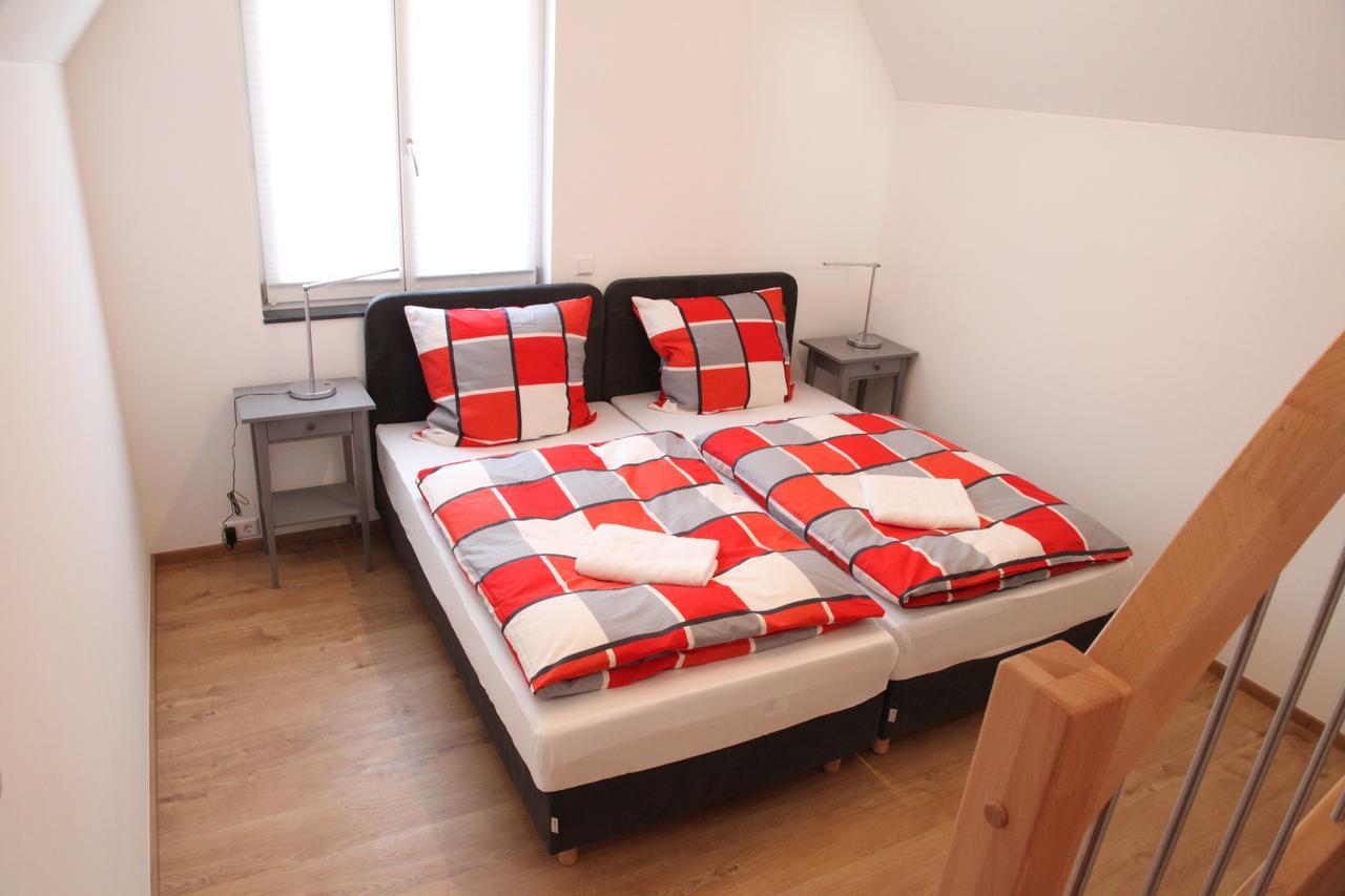 Schwaben Apartment Oberboihingen ภายนอก รูปภาพ