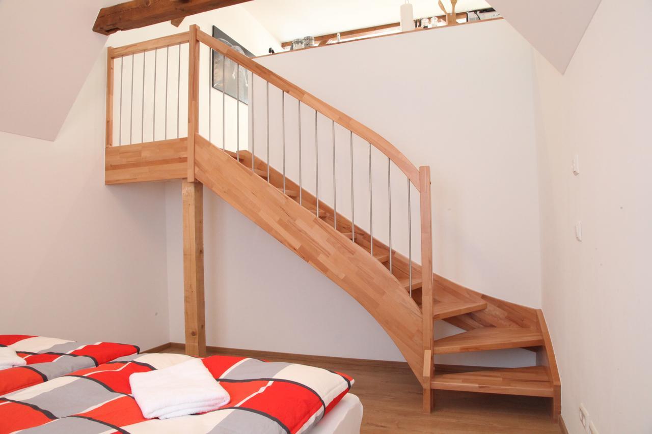 Schwaben Apartment Oberboihingen ภายนอก รูปภาพ