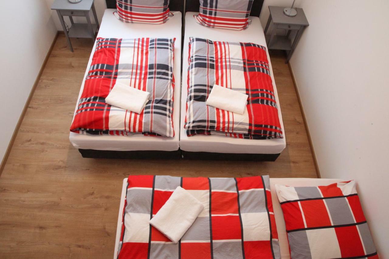 Schwaben Apartment Oberboihingen ภายนอก รูปภาพ